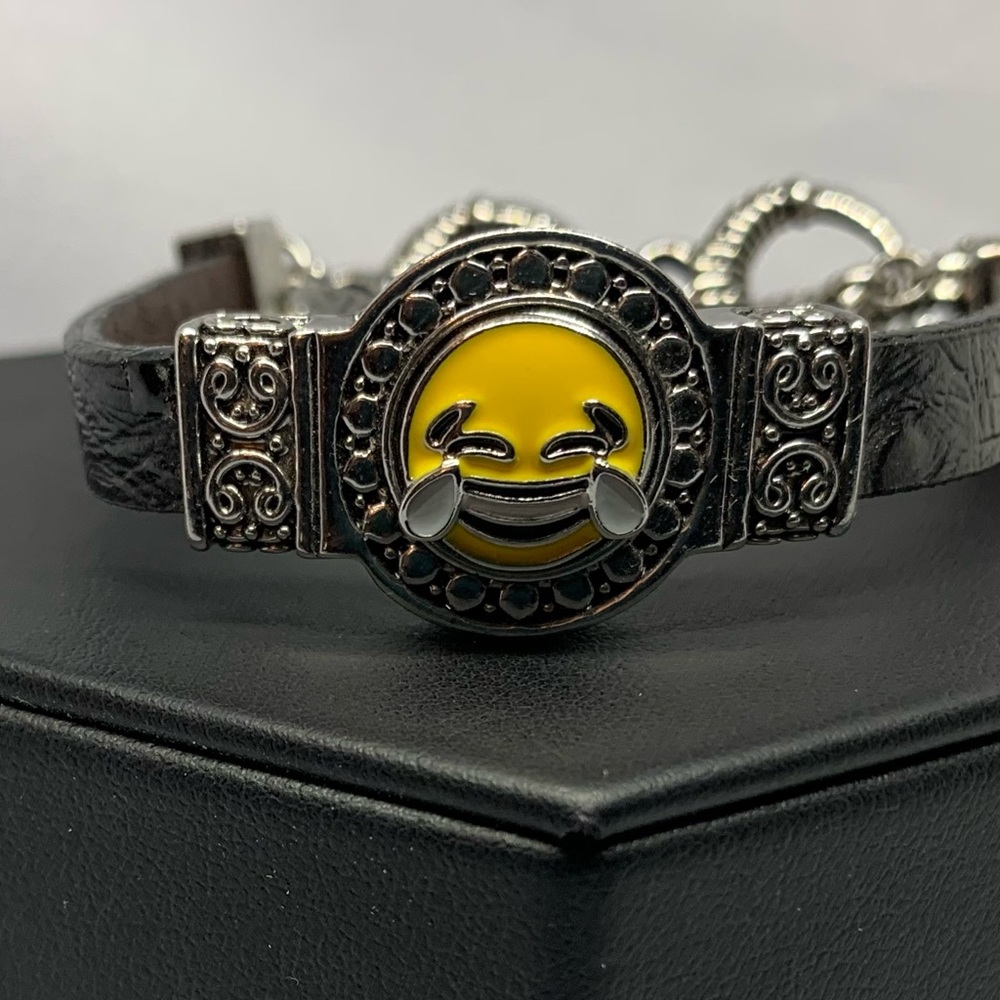 💗Laugh Emoji - Ginger Snaps & Co. Snap Button Bracelet